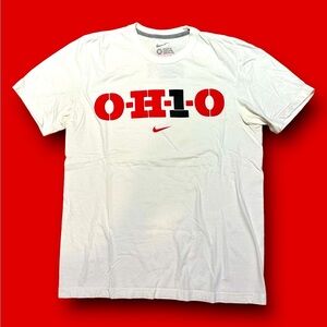 Men’s Nike Ohio State Buckeyes Short Sleeve Shirt